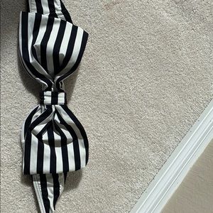Kate Spade Bow bikini top